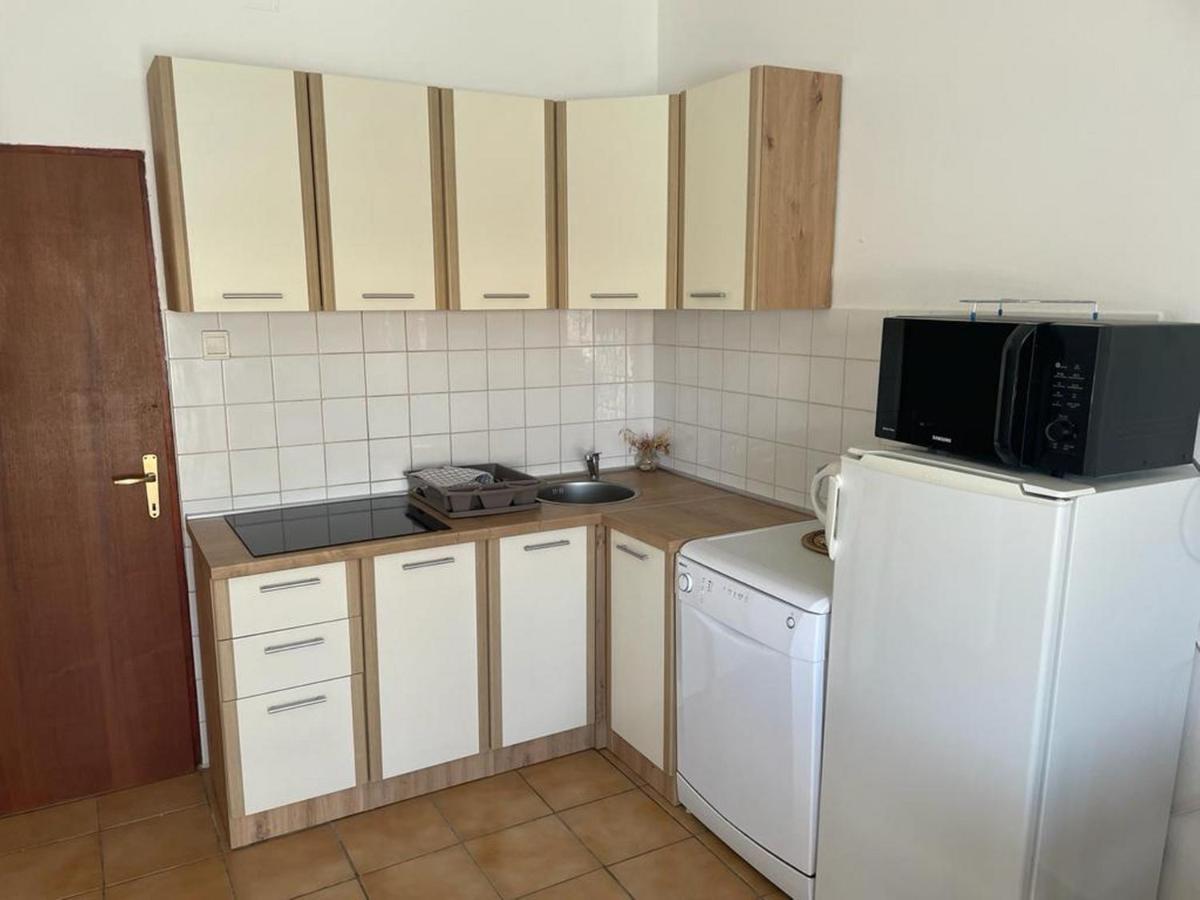Apartment E&M Pag Town Eksteriør bilde