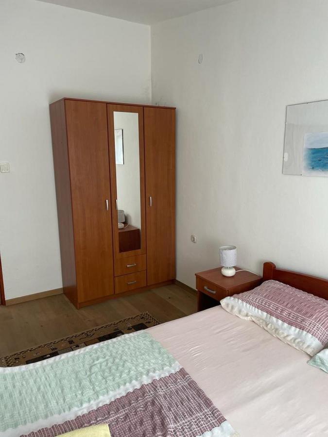 Apartment E&M Pag Town Eksteriør bilde